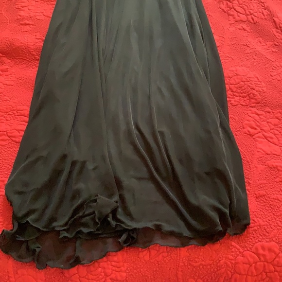 Dress - Picture 3 of 6